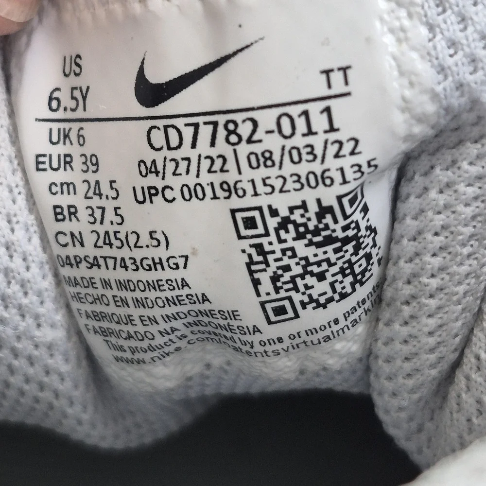 Nike High Top Shoes Youth Size‎ 6.5Y White Gray Mint Strap Basketball CD7782-011